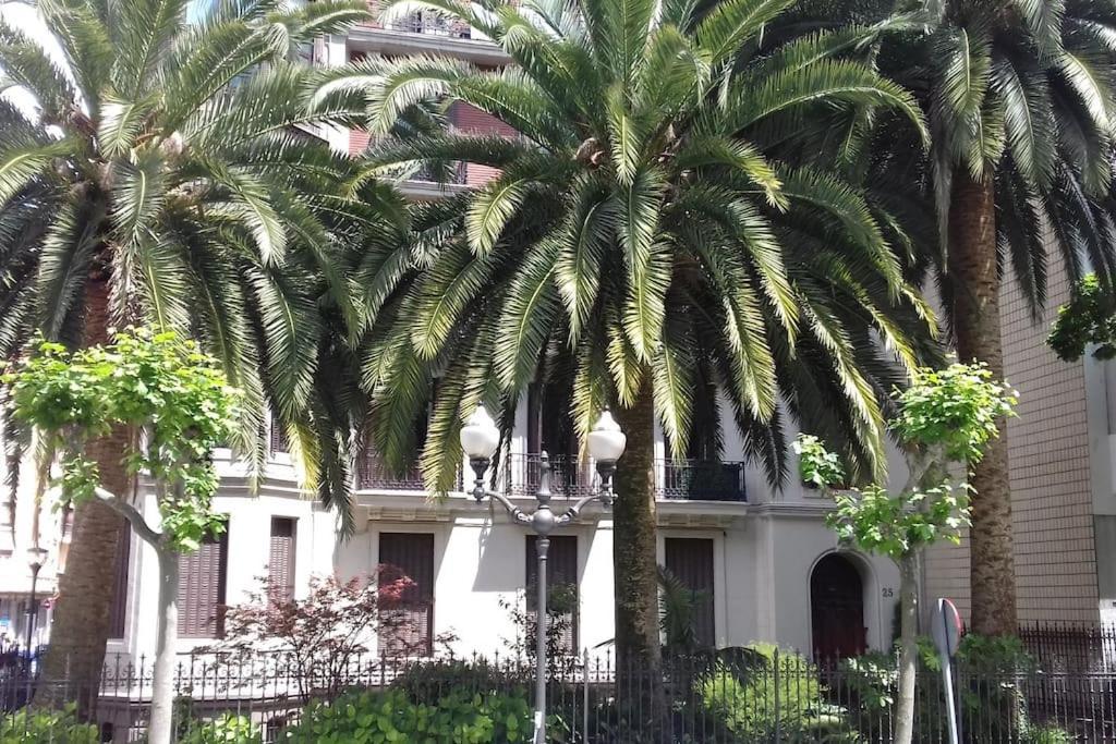 Coqueto Apartamento Frente Al Guggenheim 毕尔巴鄂 外观 照片